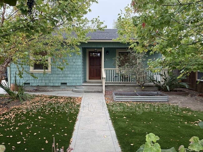 Primary Photo - 722 Marnell Ave