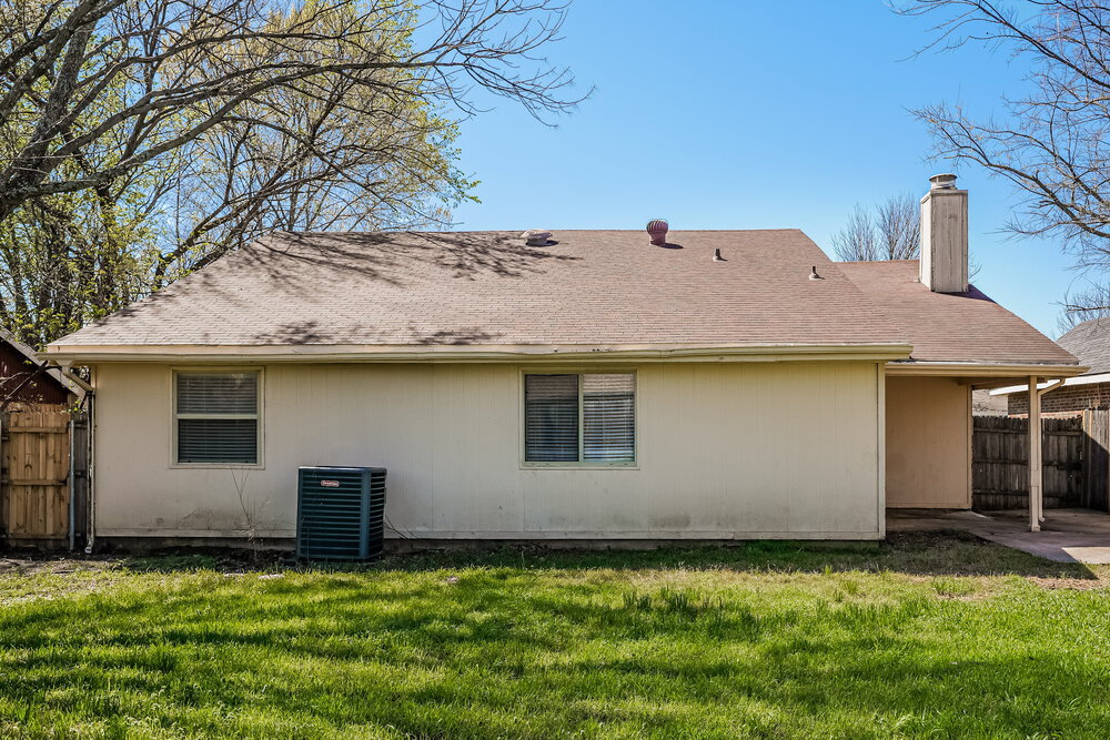 Building Photo - 405 Lemon Dr