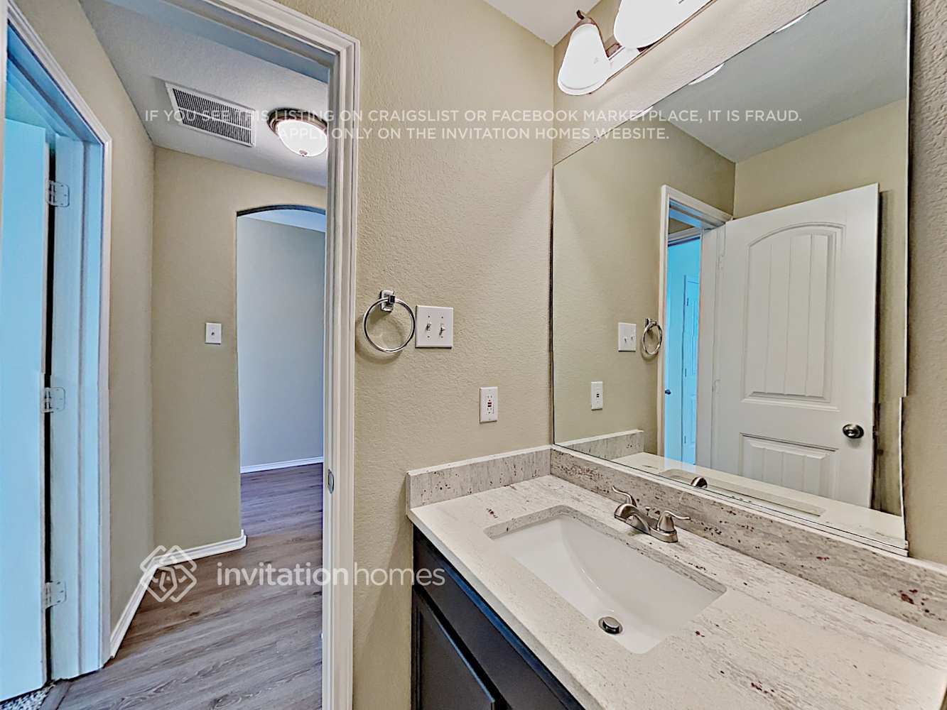 Building Photo - 260 Oxford Dr