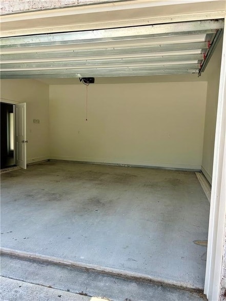 Building Photo - 2044 Orleans St