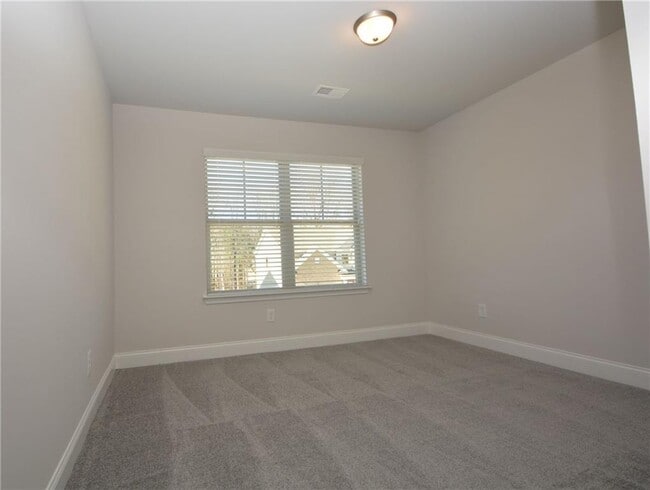 Building Photo - 232 Hellen Vly Dr