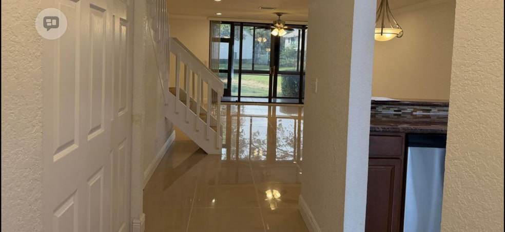 Building Photo - 4821 NW 22nd St