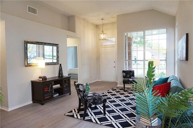 Building Photo - 9821 Carmel Valley Dr