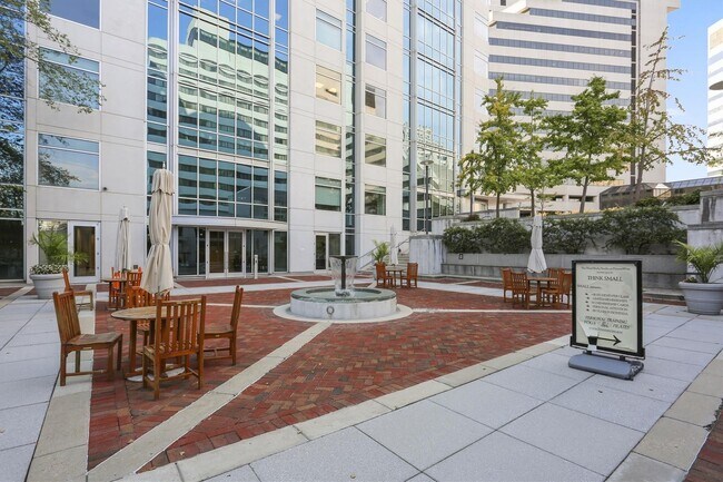 Building Photo - Gorgeous 2/2 with luxurious Lobby Level Condo in Hampden Row