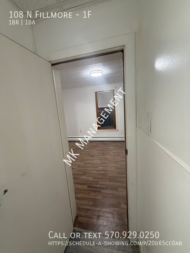 Building Photo - 108 N Fillmore-1F