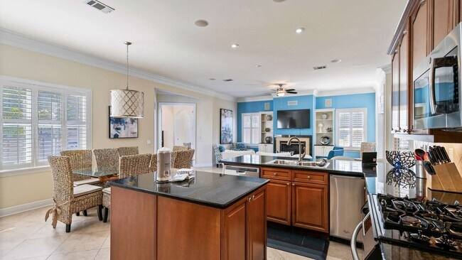 Building Photo - Luxury Long-Term Rental in Destiny East- F...