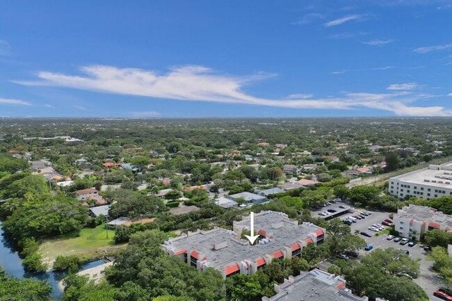 Building Photo - 636 NW 13th St