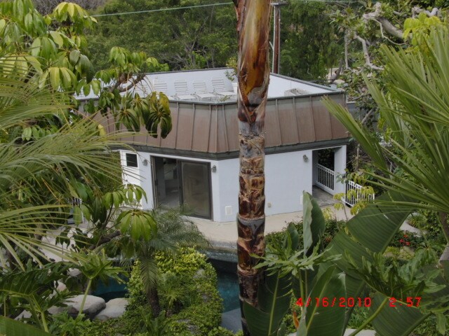 Guesthouse viewed from yard - 456 S Spalding Dr