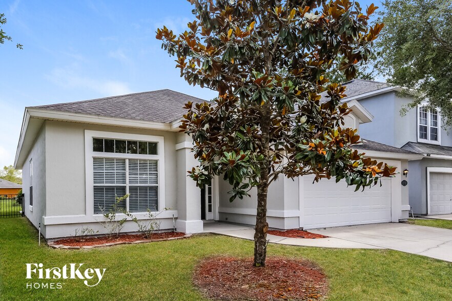 Building Photo - 13966 Devan Lee Dr N