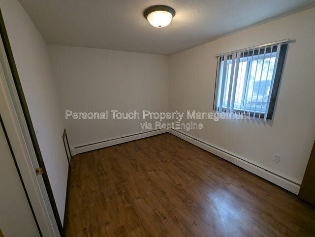 Building Photo - 541 2nd St N