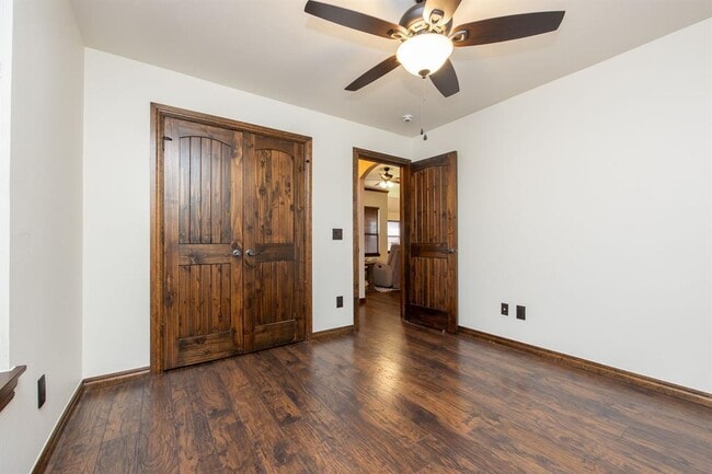Building Photo - 18121 Haslemere Ln