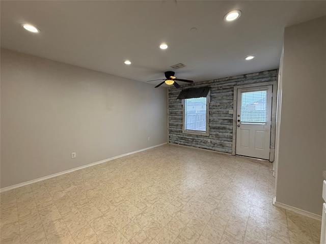 Building Photo - 121 Mill St