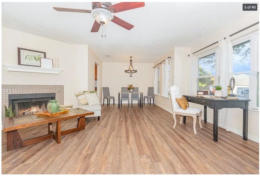 Building Photo - 404 Nita Ln