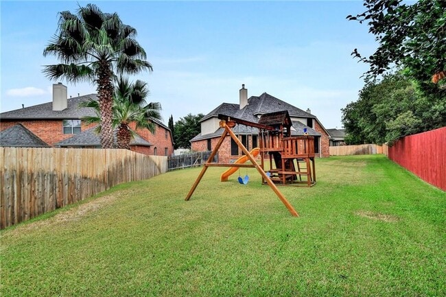 Building Photo - 2814 Cool River Loop