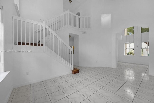 Building Photo - 4863 NW 109th Path