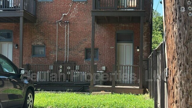 Building Photo - 1625-1627 Carroll St