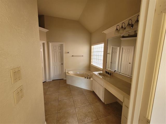 Building Photo - 14715 Turnbridge Dr