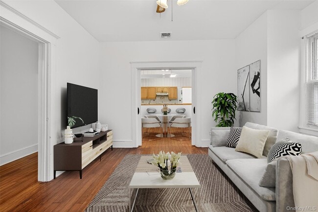 Building Photo - 27 Algernon St