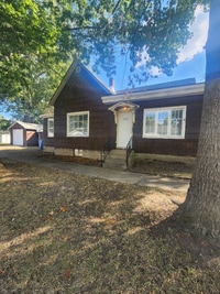 Building Photo - 1659 N 12th St