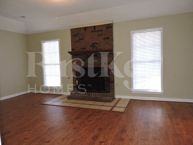 Building Photo - 4793 Barkshire Dr