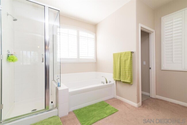 Building Photo - 1117 Mt Dana Dr