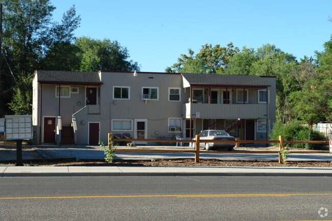 Building Photo - 2709 W Rose Hill St