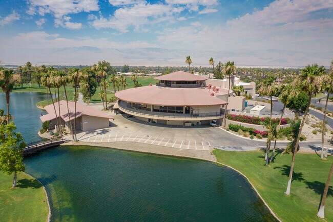 Building Photo - 38960 Kilimanjaro Dr