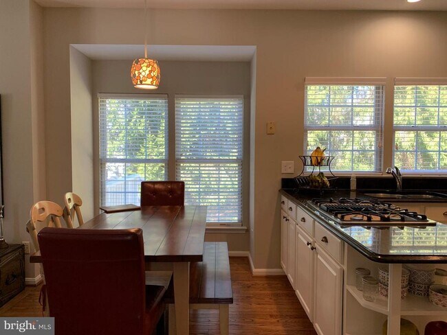 Building Photo - 15112 Windy Hollow Cir