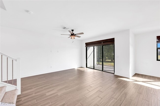 Building Photo - 7584 Carnegie Way