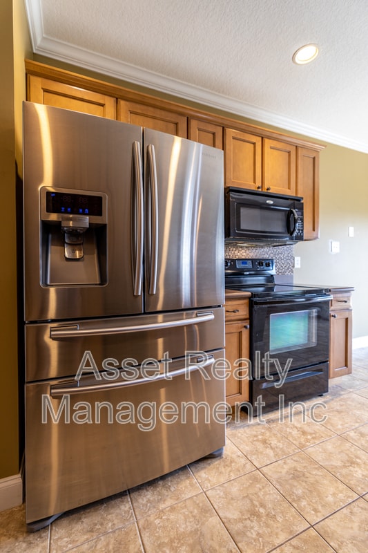 Building Photo - 6451 Ridgewalk Ln