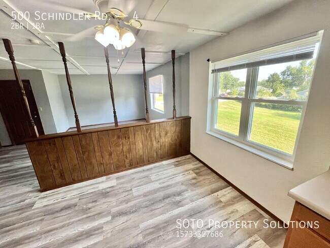 Building Photo - 500 Schindler Rd