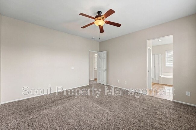 Building Photo - 46201 Jane Pl