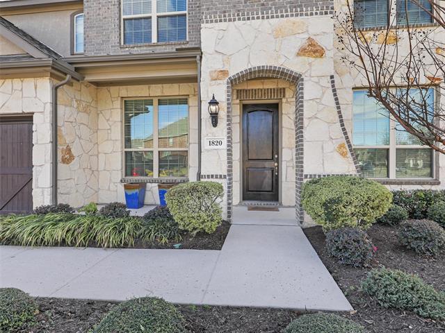 Building Photo - 1820 Amazon Dr
