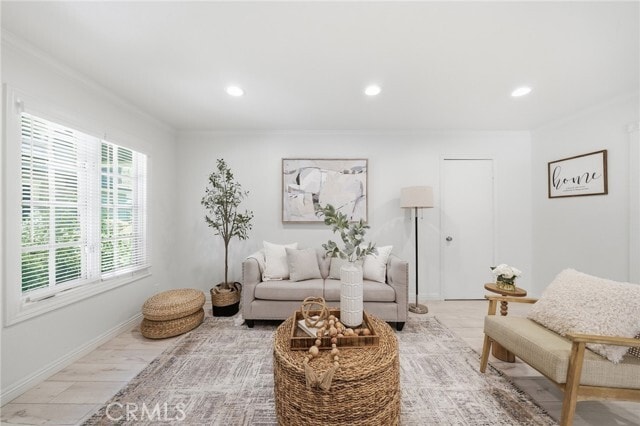 Building Photo - 185 Streamwood