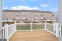 Building Photo - 30 Cardinal Wy