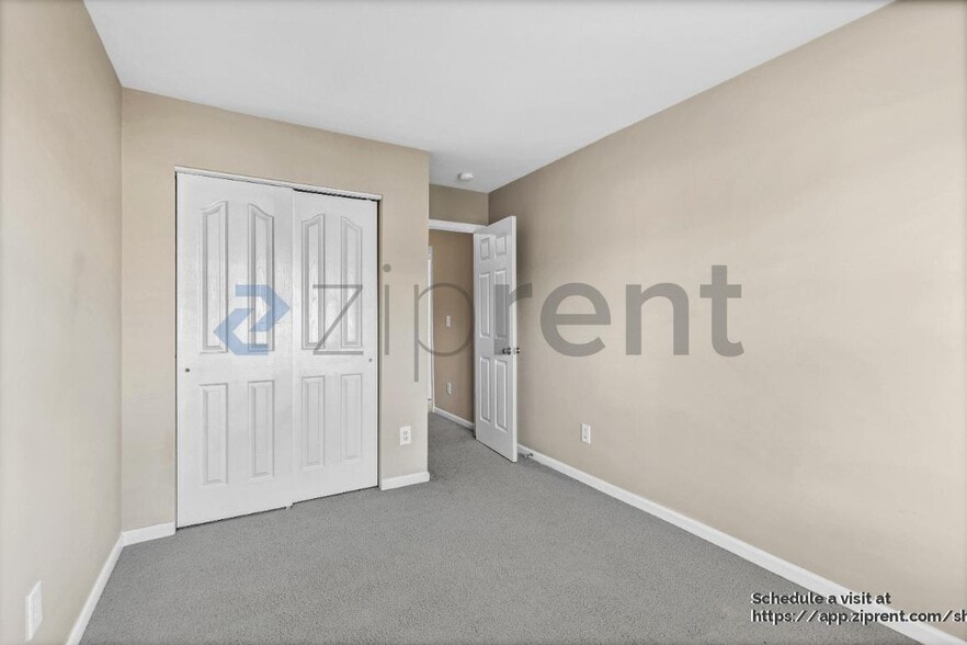 Building Photo - 237 Murray Glen Dr