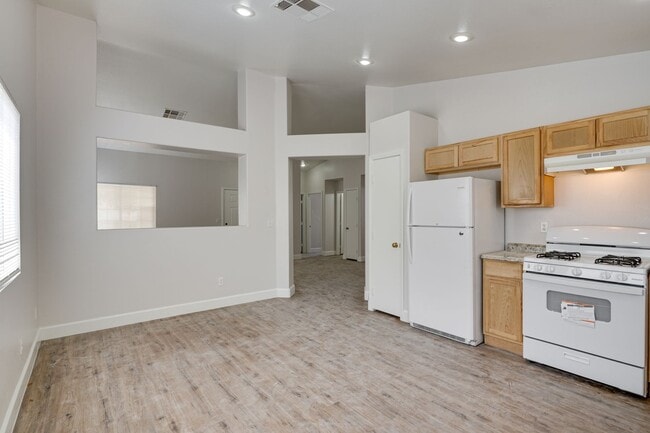 Building Photo - Single-Story Silverado Ranch Home with Spacious Open Layout