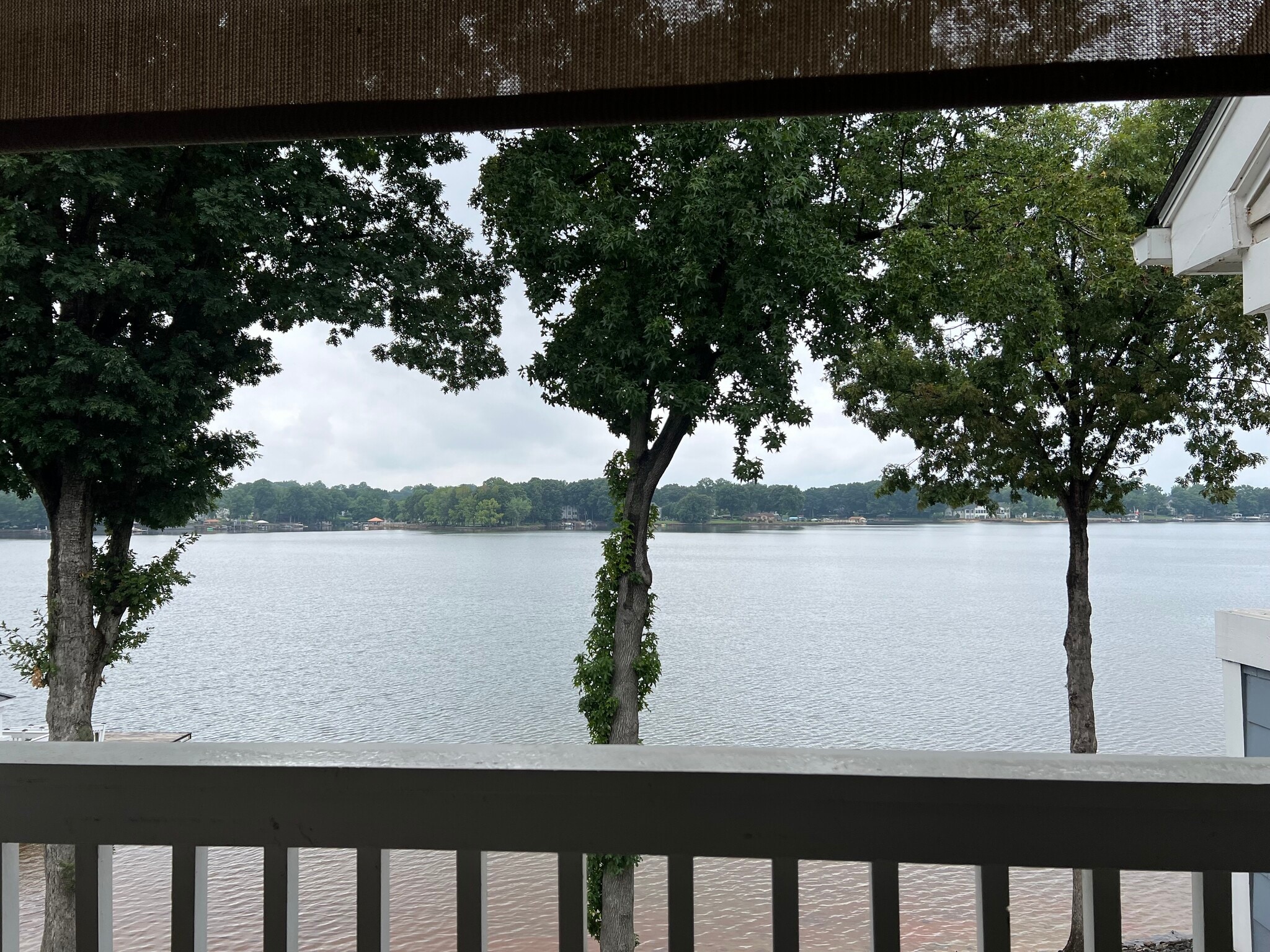 Beautiful LKN Views - 948 Southwest Dr