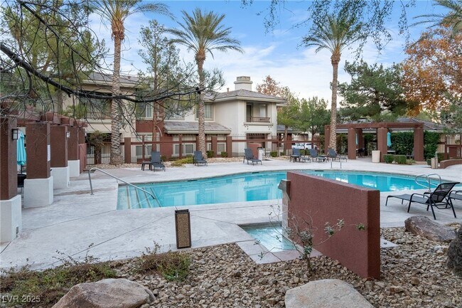 Building Photo - 1012 Domnus Ln