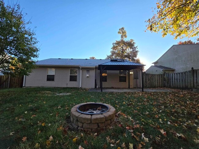 Building Photo - 235 Spring Forest Ct