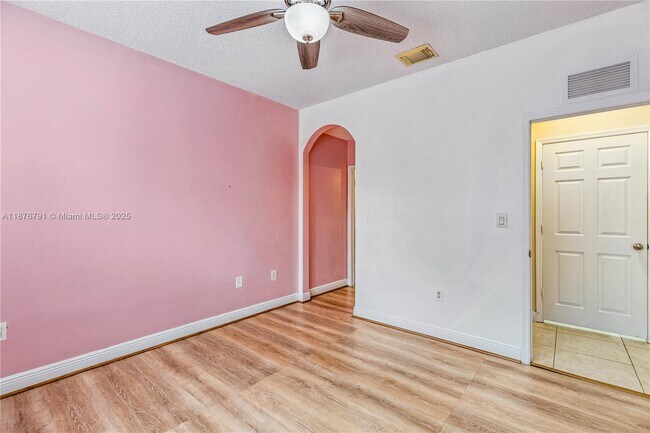 Building Photo - 20235 SW 129th Ave