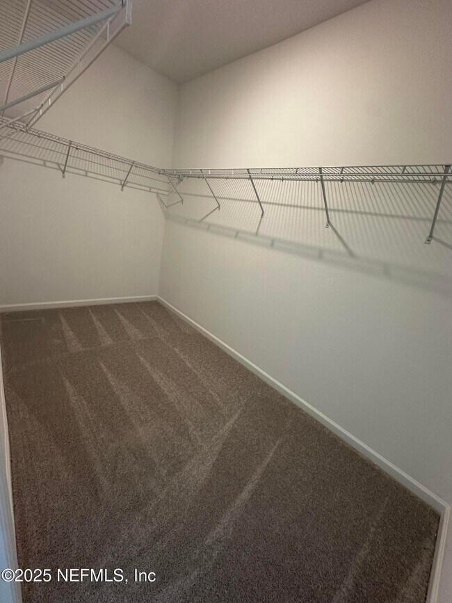 Building Photo - 235 Simonson Run