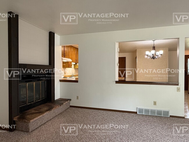 Building Photo - 1630 N Whitney Dr