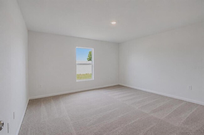Building Photo - 371 ARTEMIS St