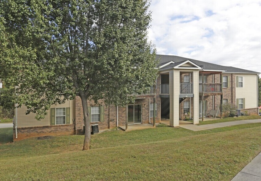 Building Photo - 450 Barkley Landing Dr