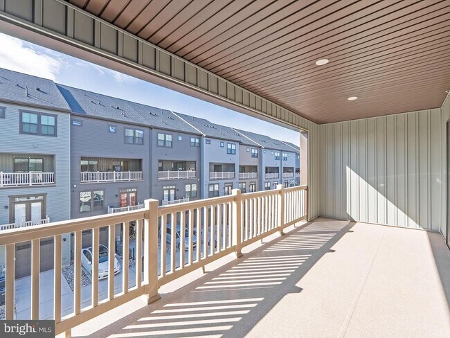 Building Photo - 2709 Velocity Rd