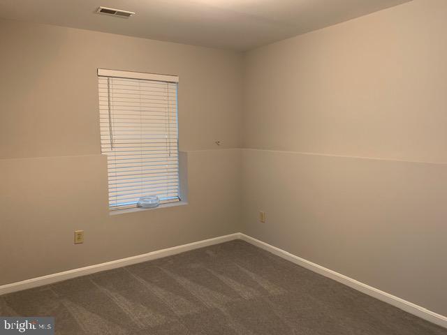 Building Photo - 8717 Forest Glen Cir