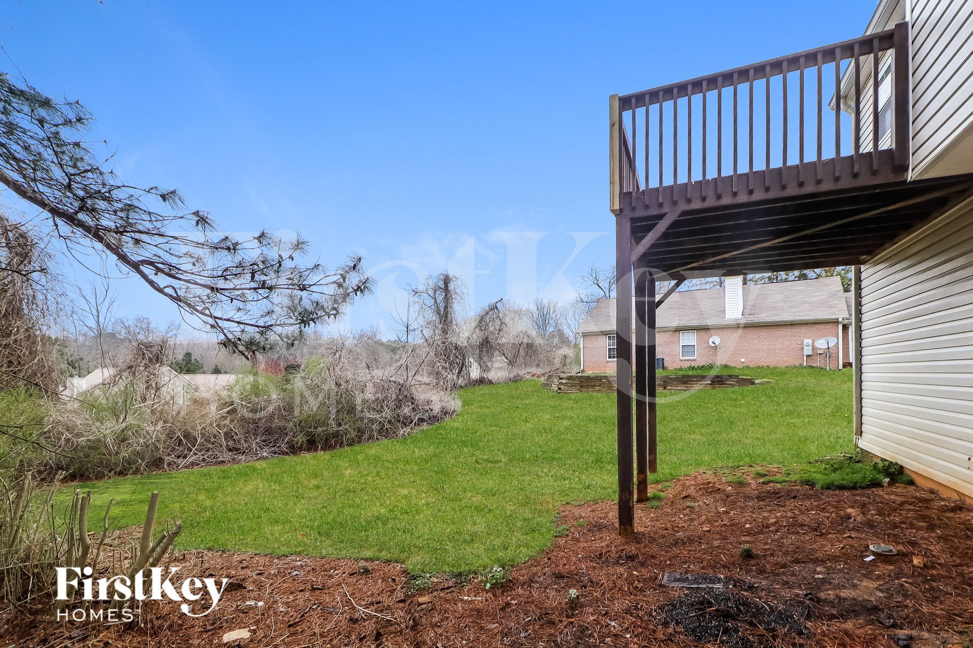 Building Photo - 8630 Bayhill Dr