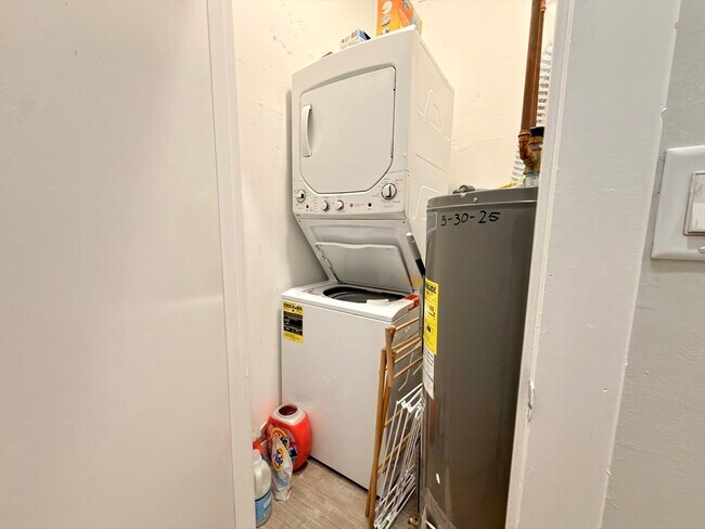 Building Photo - 420 Massachusetts Ave