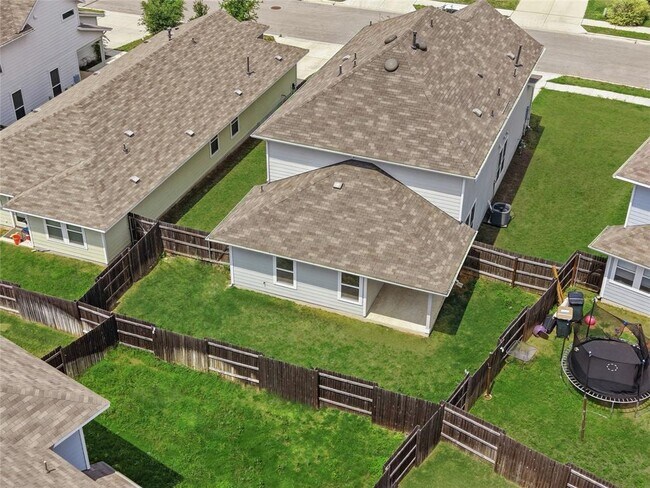 Building Photo - 123 White Dunes Dr
